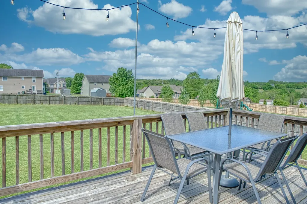 1964 Clemmons Road Cookeville TN 38501