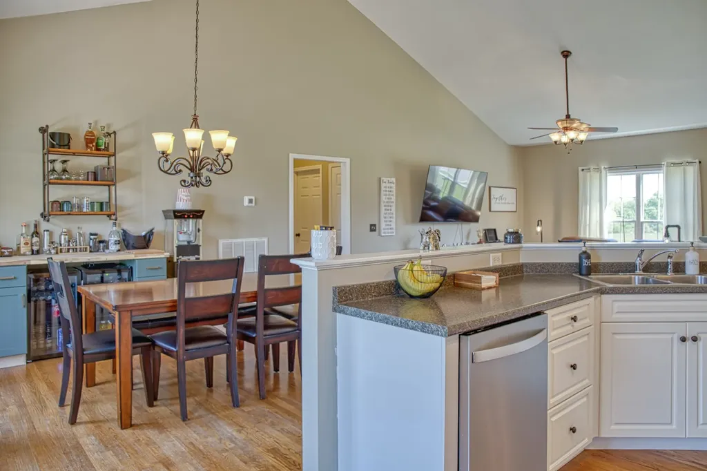 1964 Clemmons Road Cookeville TN 38501