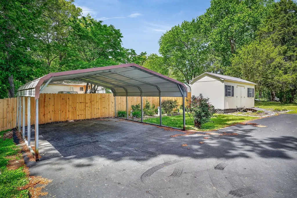 106 June Street Mcminnville TN 37110