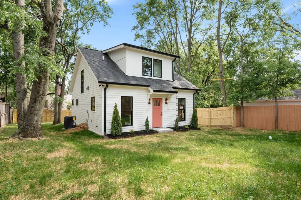 804B Shelby Avenue Nashville TN 37206