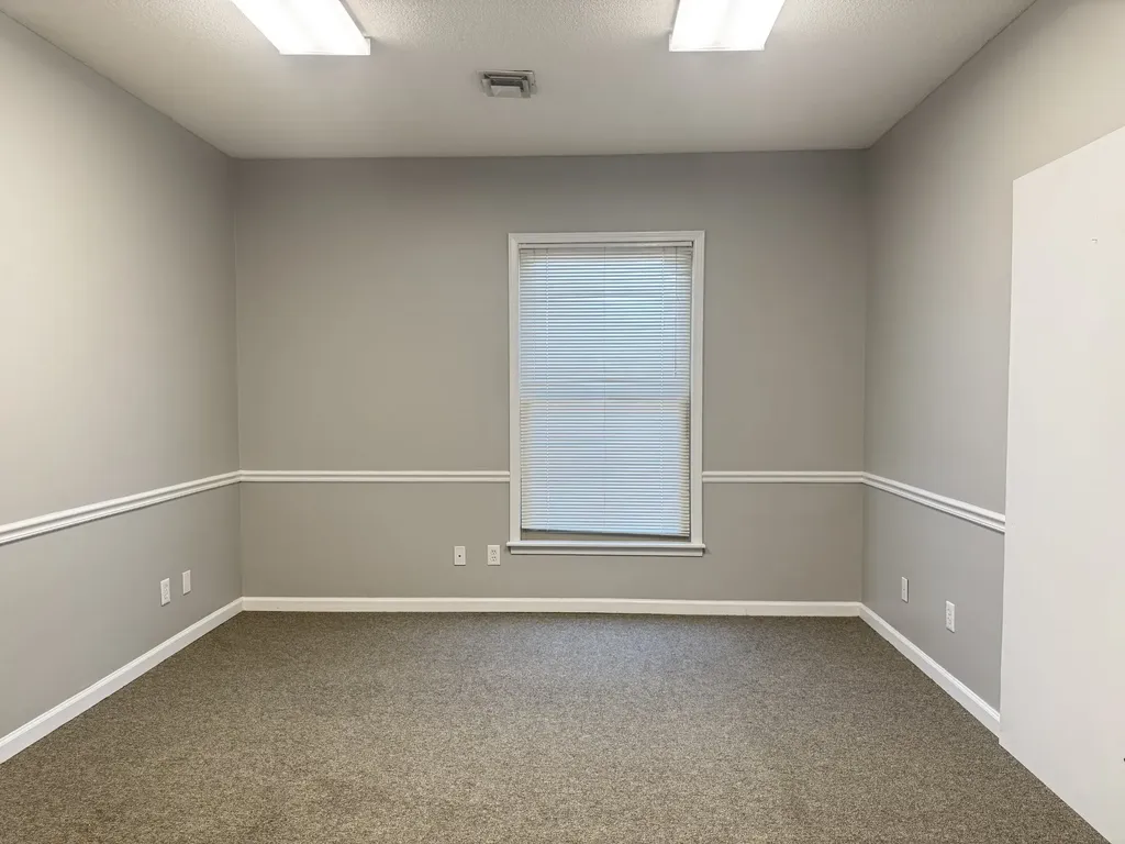 130 Hillcrest Dr Suite #104 Clarksville TN 37043