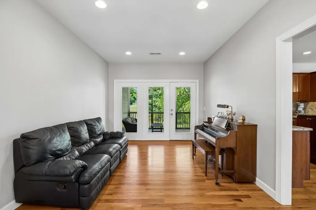 94 Mires Road Mount Juliet TN 37122