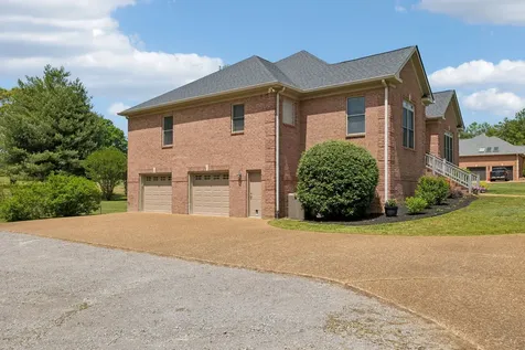 94 Mires Road Mount Juliet TN 37122