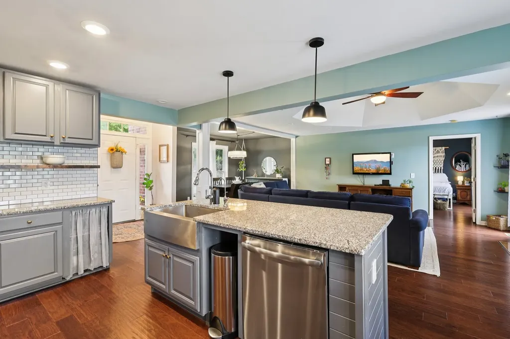 5048 Riverview Drive Pegram TN 37143
