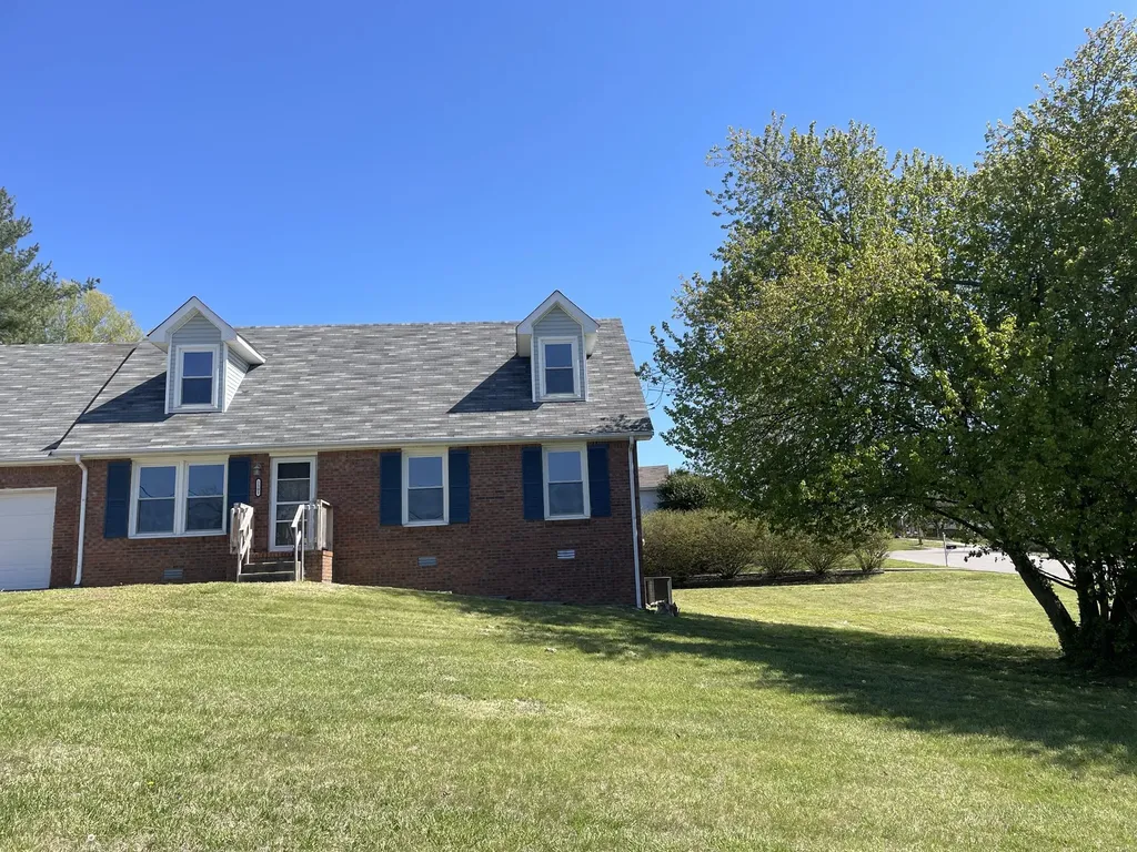 2301 Sherwood Hills Court Clarksville TN 37042