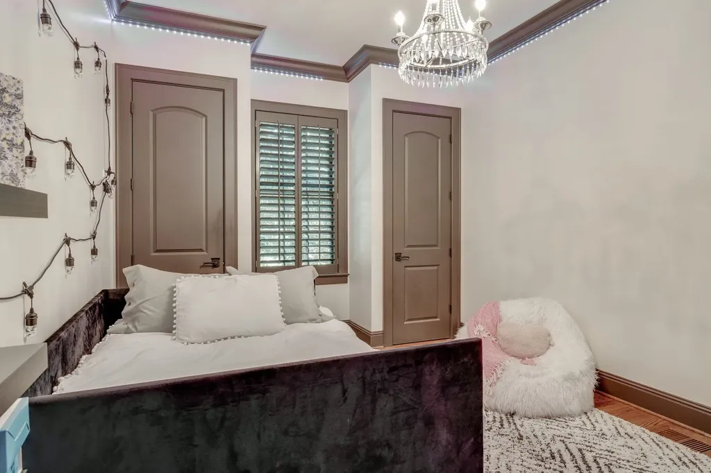 55 Whitworth Boulevard Nashville TN 37205