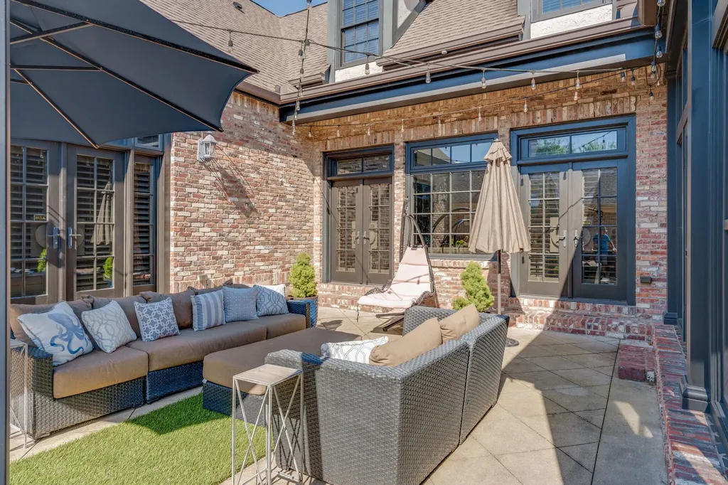 55 Whitworth Boulevard Nashville TN 37205
