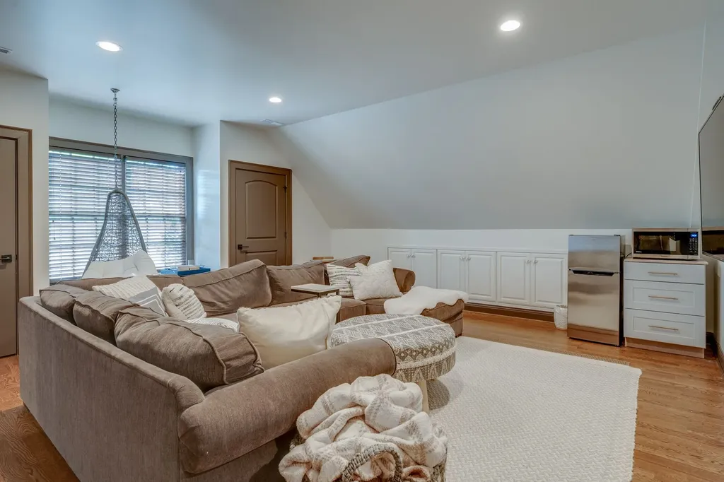 55 Whitworth Boulevard Nashville TN 37205
