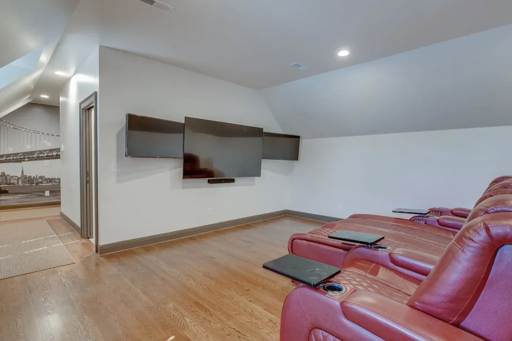 55 Whitworth Boulevard Nashville TN 37205