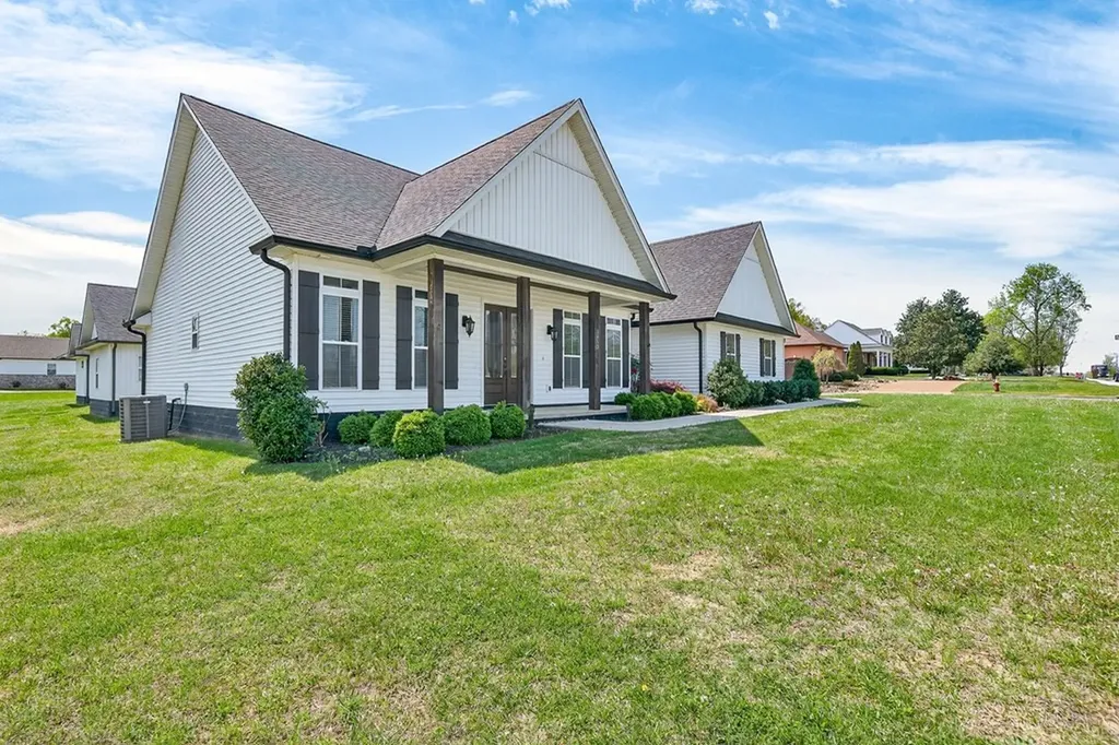 1415 E 10th Street Cookeville TN 38501