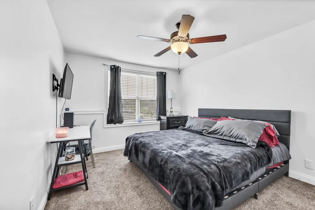 1128 Ivy Brook Way Clarksville TN 37043