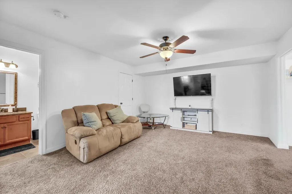 1128 Ivy Brook Way Clarksville TN 37043