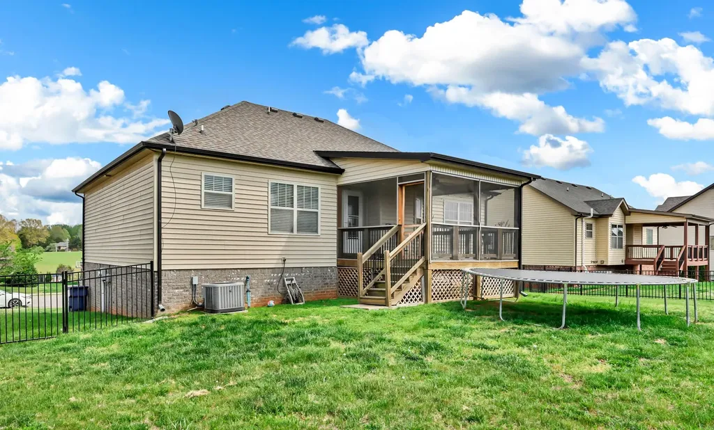 1128 Ivy Brook Way Clarksville TN 37043