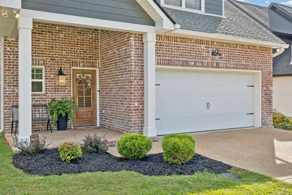 1554 John Galt Drive Lebanon TN 37087