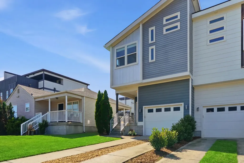 417A 35th Ave, N Nashville TN 37209