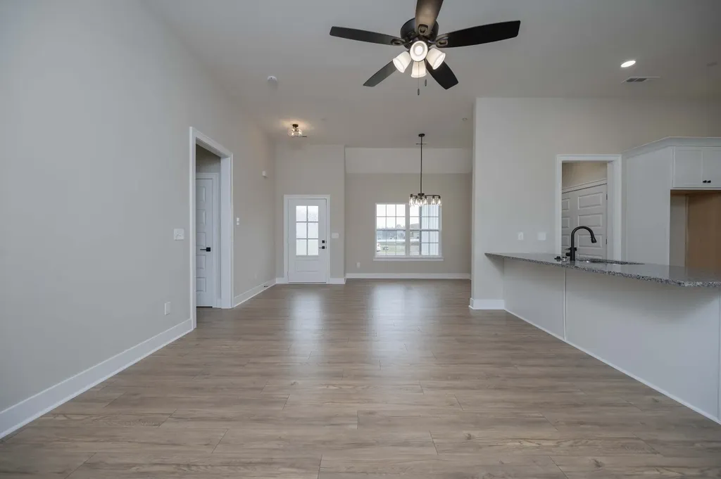 10118 Bighorn Lane Bell Buckle TN 37020
