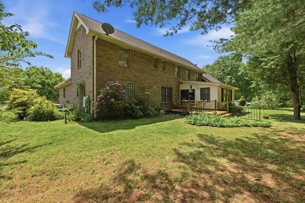 252 Newcastle Drive Murfreesboro TN 37129