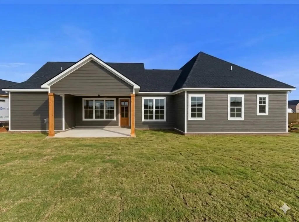 3213 Stonehorn Drive Bell Buckle TN 37020