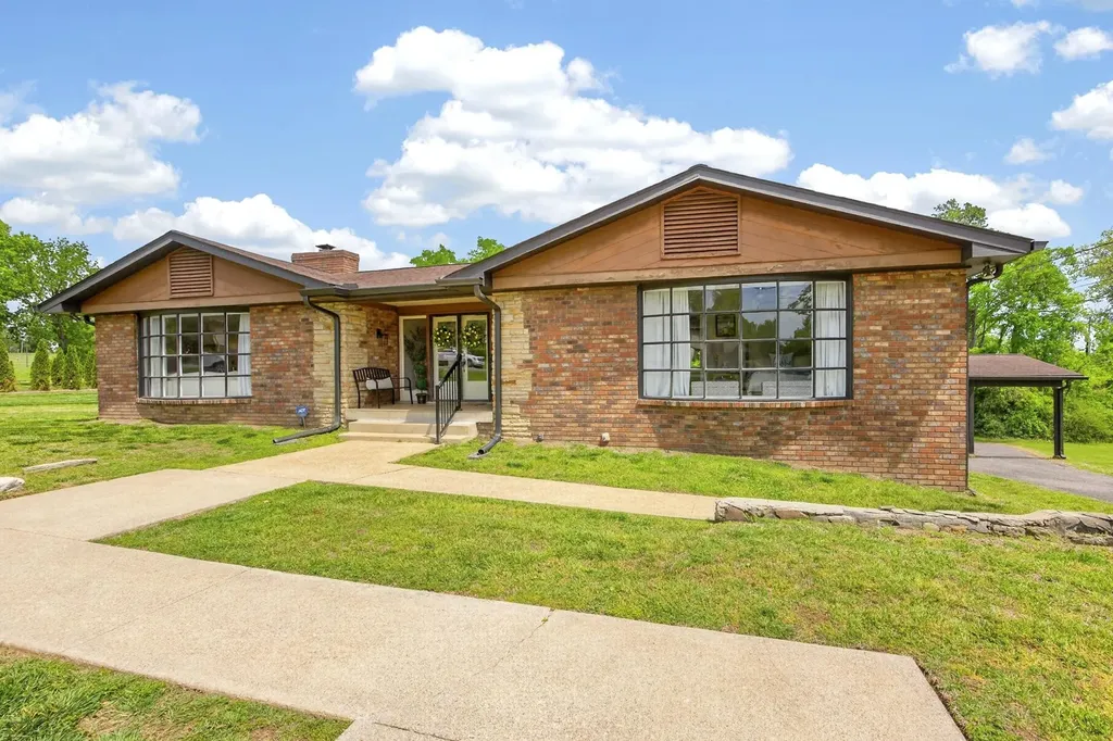 114 Fairways Drive Hendersonville TN 37075