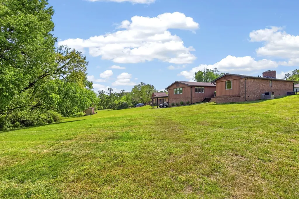114 Fairways Drive Hendersonville TN 37075