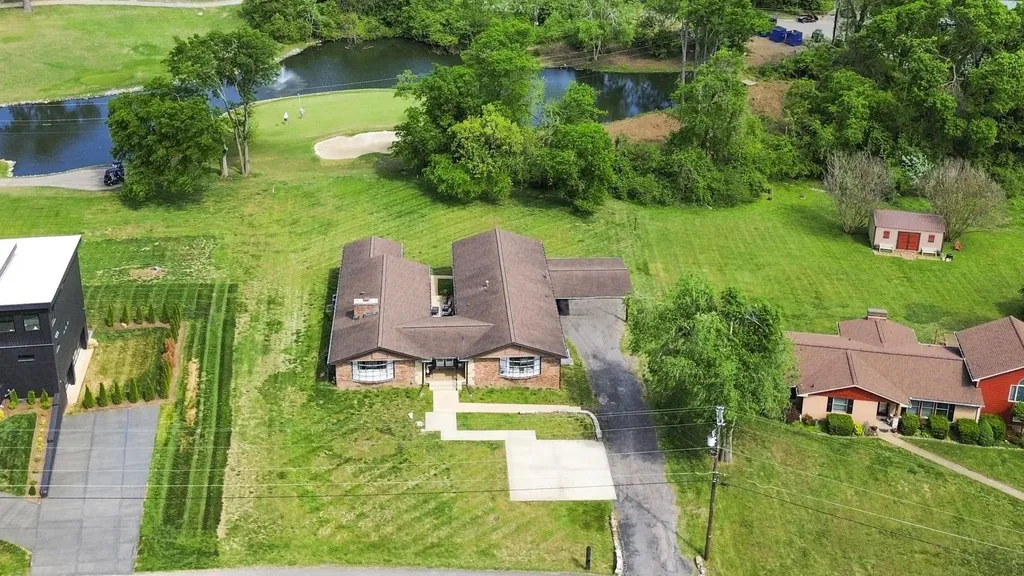114 Fairways Drive Hendersonville TN 37075