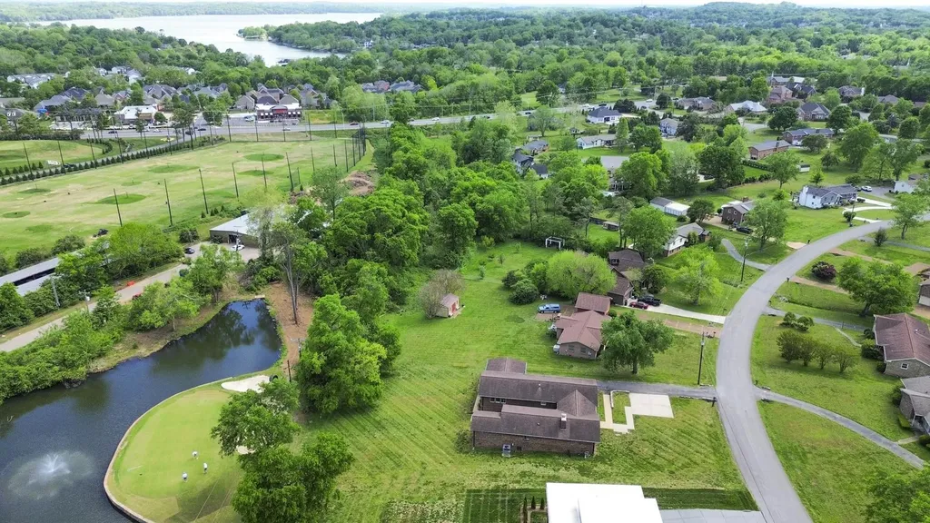 114 Fairways Drive Hendersonville TN 37075