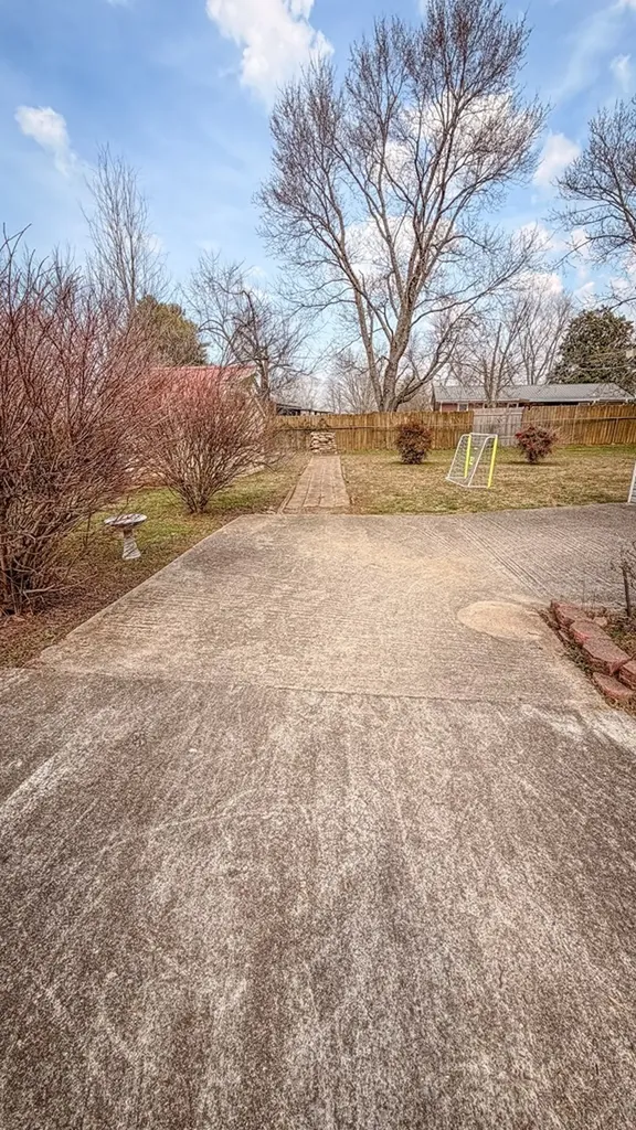 301 Mcquade Circle Mcminnville TN 37110