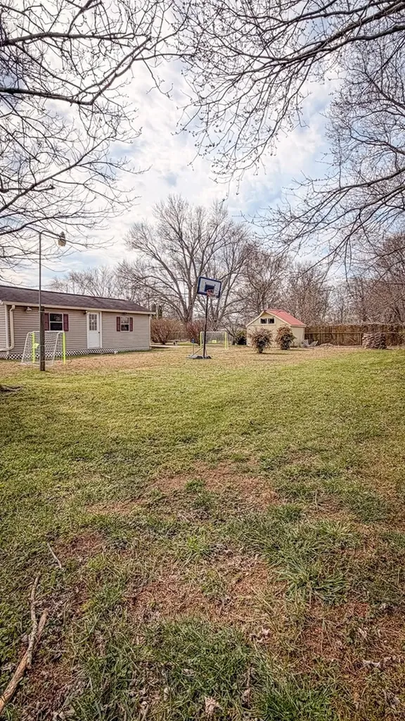 301 Mcquade Circle Mcminnville TN 37110