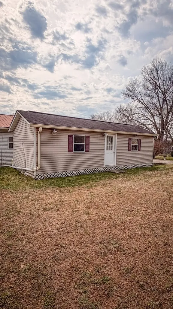 301 Mcquade Circle Mcminnville TN 37110