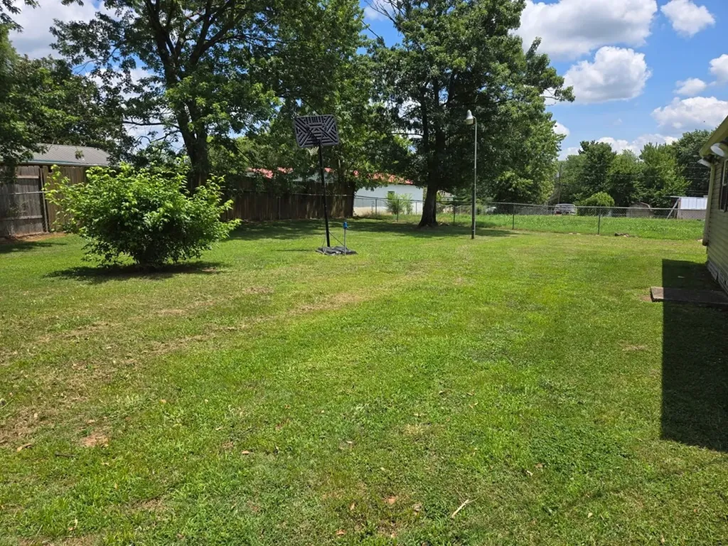 301 Mcquade Circle Mcminnville TN 37110