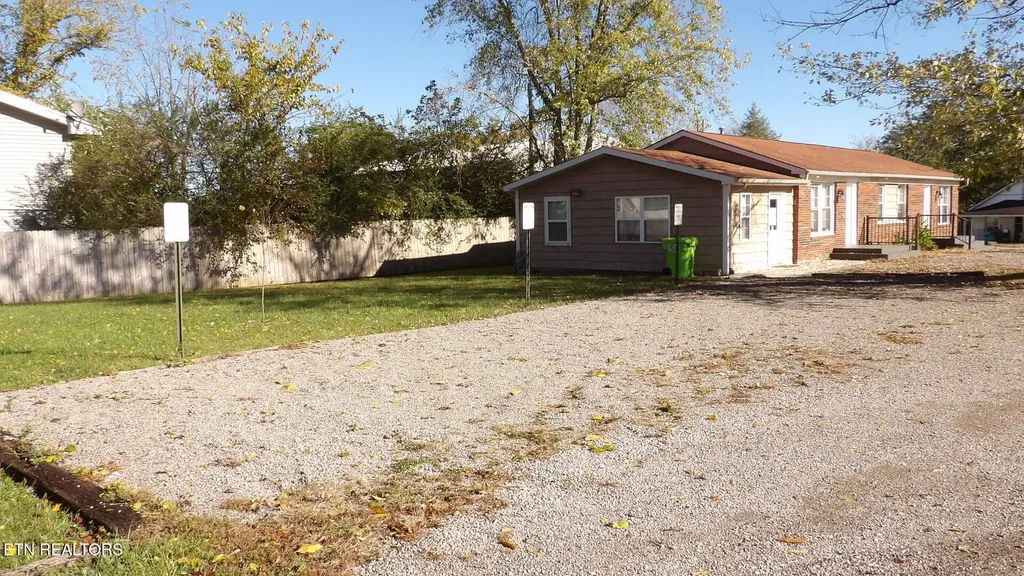 20 Penny Lane Crossville TN 38555