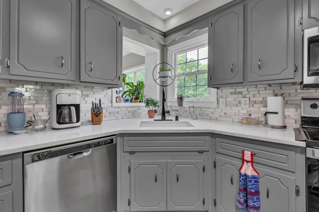 1020 Foxmoor Drive Clarksville TN 37042
