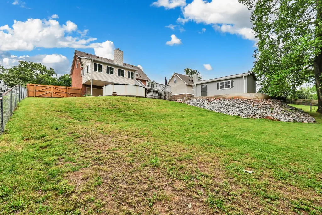 1020 Foxmoor Drive Clarksville TN 37042