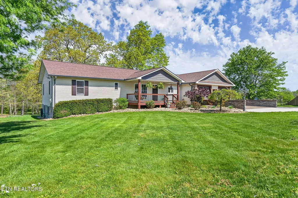 7668 Plateau Road Crossville TN 38571