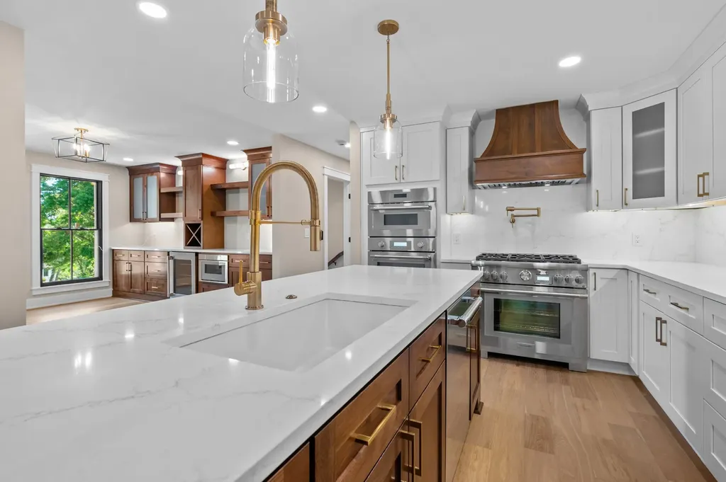 1235 Carl Seyfert Memorial Drive Brentwood TN 37027