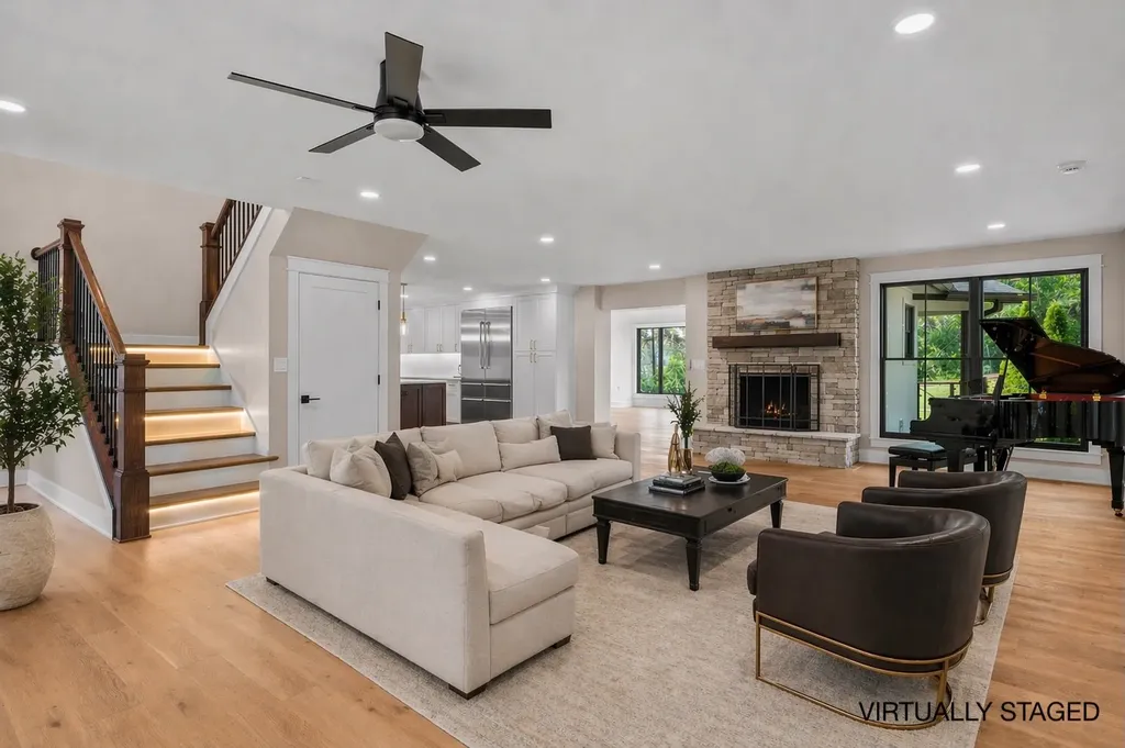 1235 Carl Seyfert Memorial Drive Brentwood TN 37027