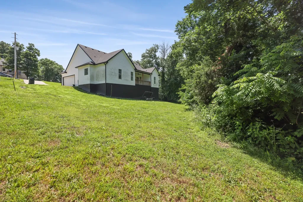 245 Hickory Ridge Lane Hartsville TN 37074