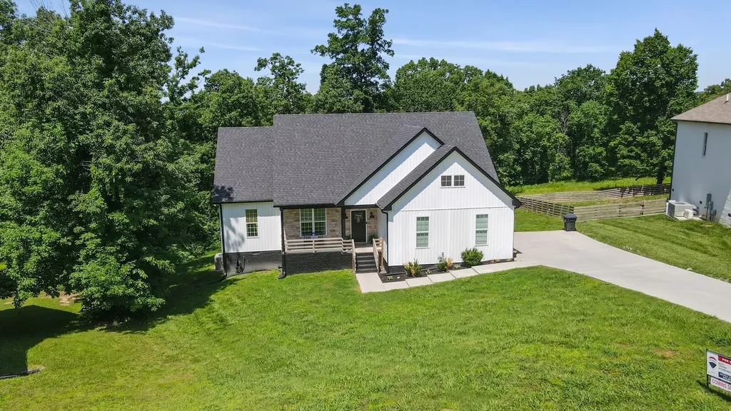 245 Hickory Ridge Lane Hartsville TN 37074