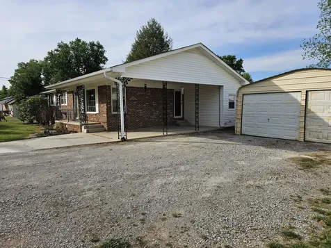 106 Willow St, N Cowan TN 37318