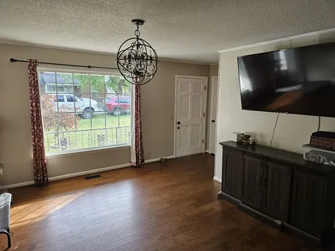 106 Willow St, N Cowan TN 37318