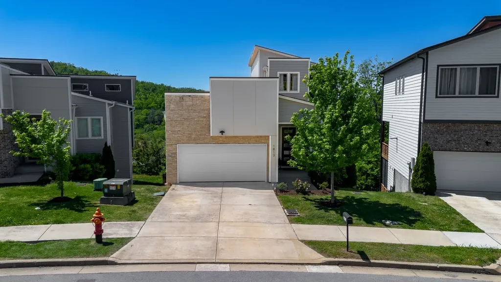 1813 Sprucewood Lane Nashville TN 37211