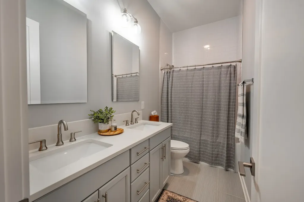 1813 Sprucewood Lane Nashville TN 37211
