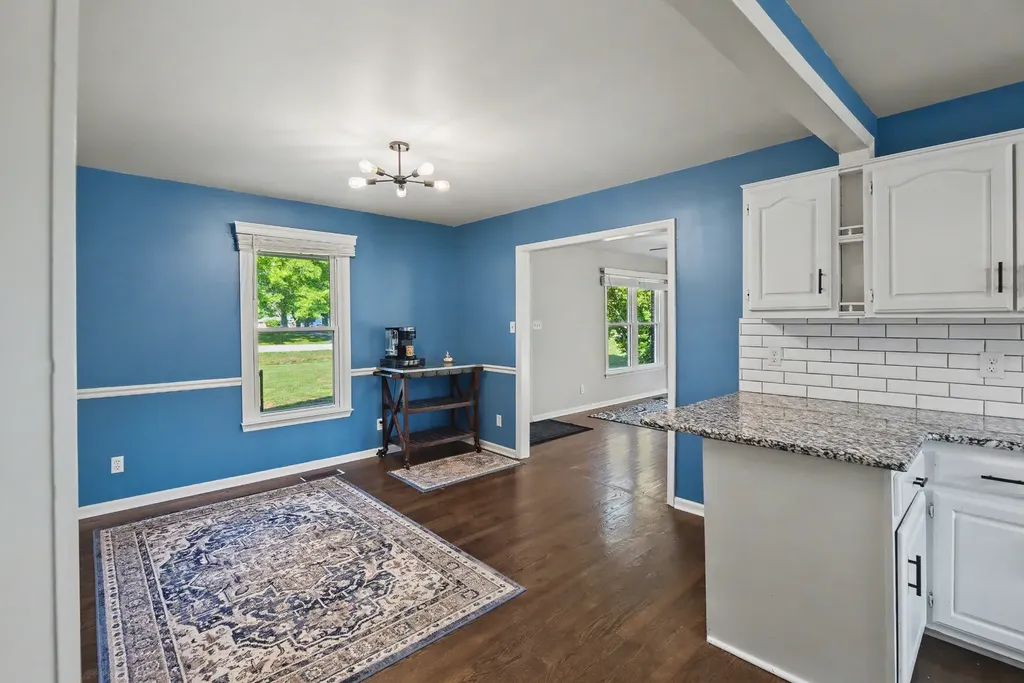 704 Redwood Circle Columbia TN 38401