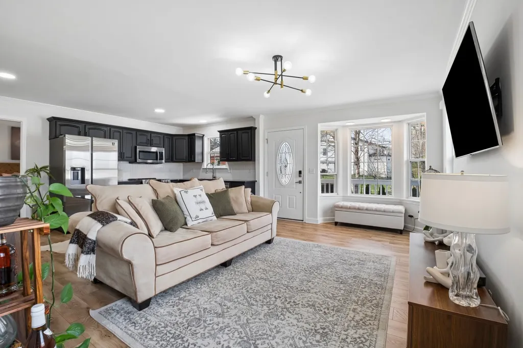 2418C Abbott Martin Road Nashville TN 37215