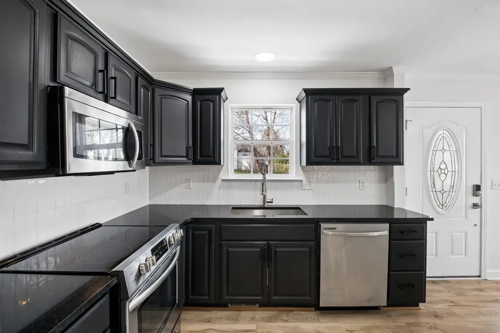 2418C Abbott Martin Road Nashville TN 37215