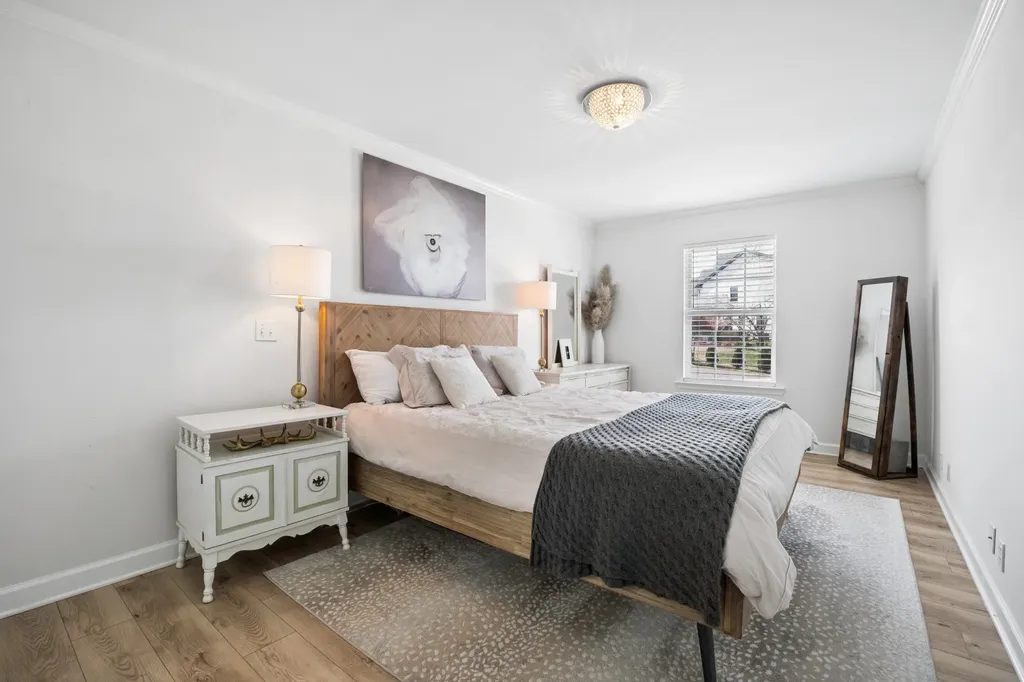 2418C Abbott Martin Road Nashville TN 37215