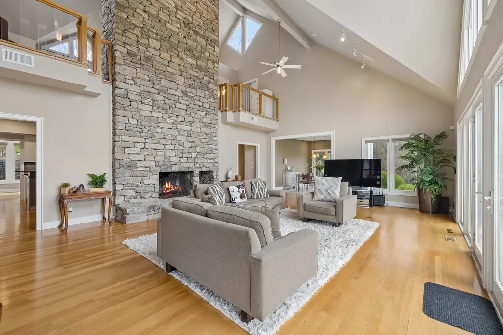 2025 Lynnwood Drive Franklin TN 37069