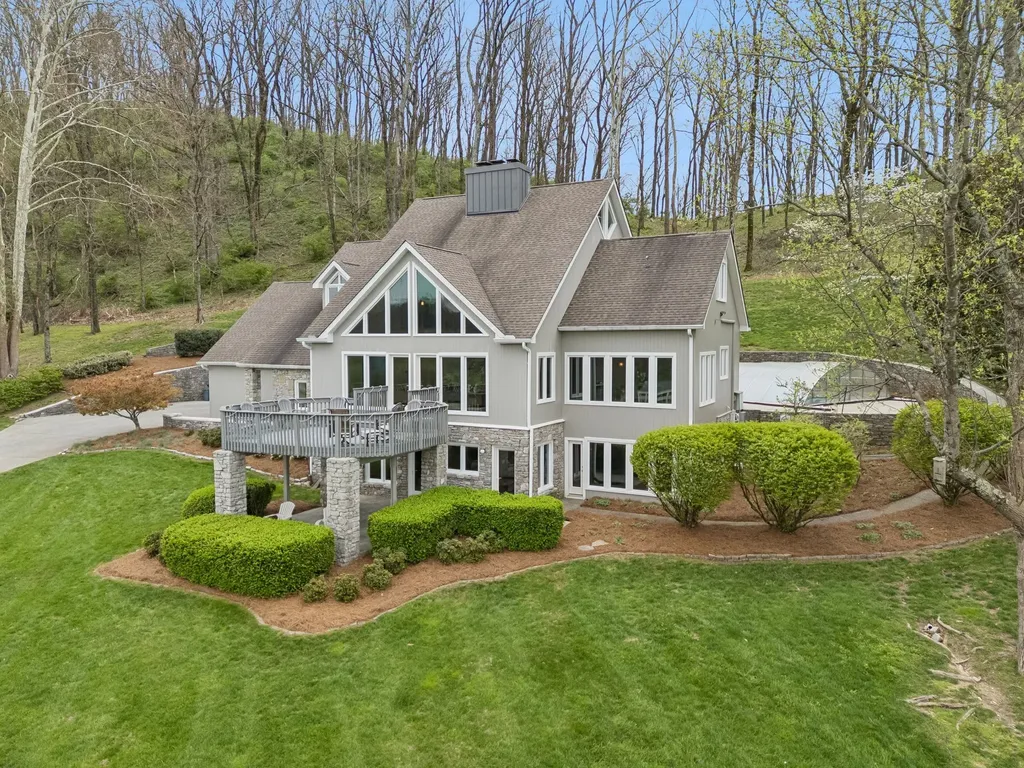 2025 Lynnwood Drive Franklin TN 37069