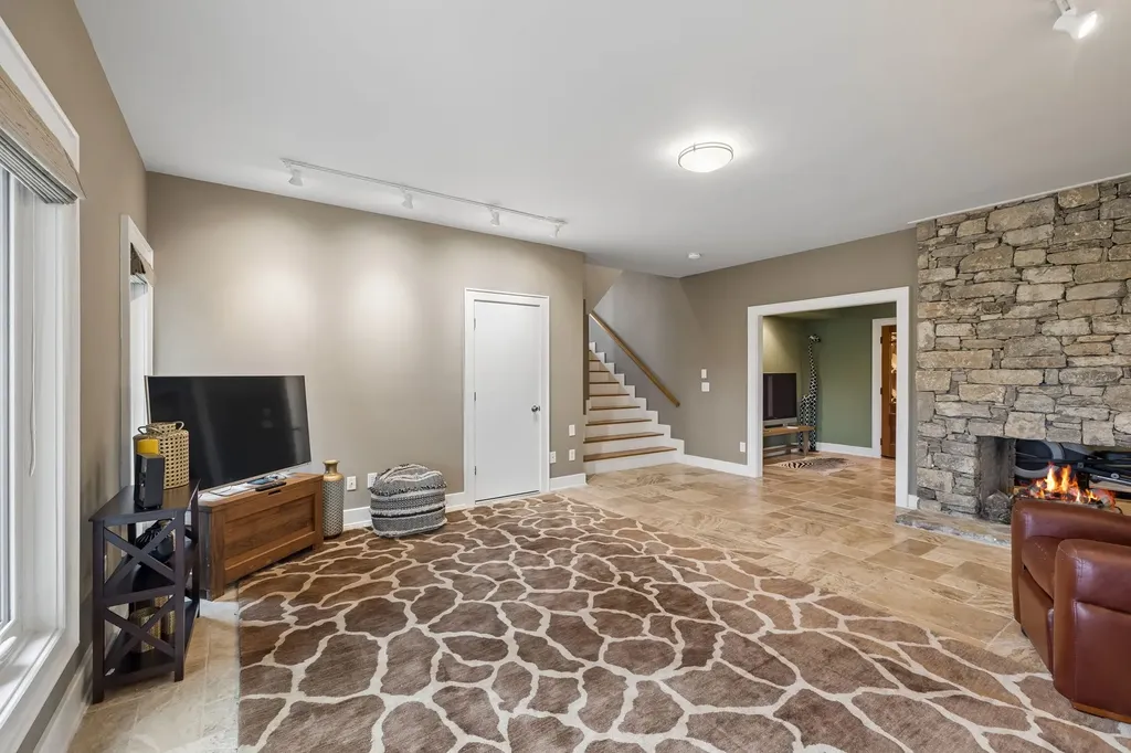 2025 Lynnwood Drive Franklin TN 37069