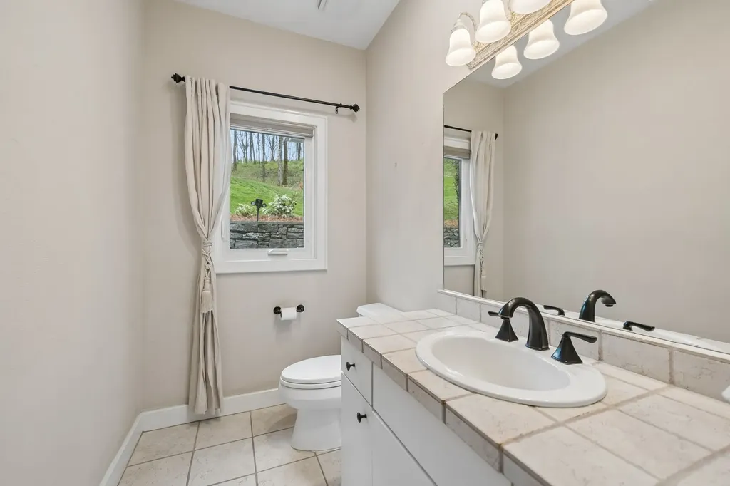 2025 Lynnwood Drive Franklin TN 37069